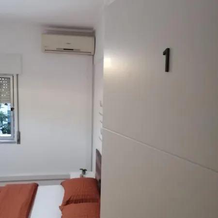 Twilight View Room1 דירה סיישל